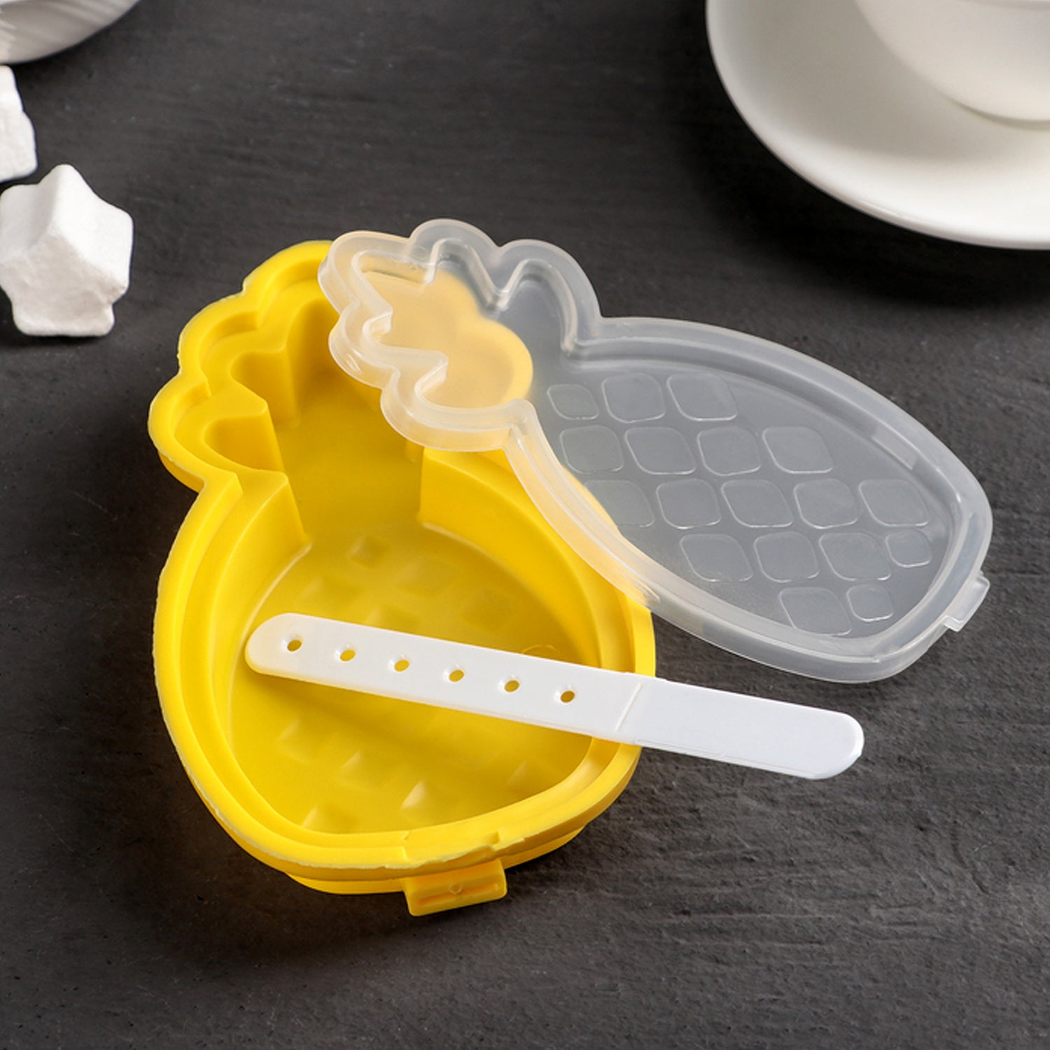 7171 Durable Pineapple Shape Ice Candy Cream Mould Silicone Popsicle Mold Ice Pop DIY Kitchen Tool Ice Molds DeoDap 7171 Durable Pineapple Shape Ice Candy Cream Mould Silicone Popsicle Mold Ice Pop DIY Kitchen Tool Ice Molds DeoDap